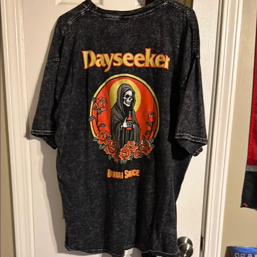 Dayseeker Burial Sauce T-Shirt - Picture 2 of 3